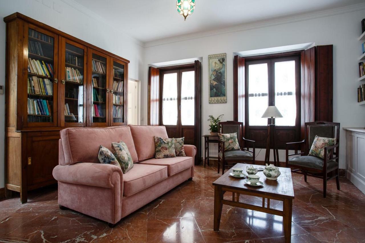 Suites Machado Sevilla Eksteriør bilde